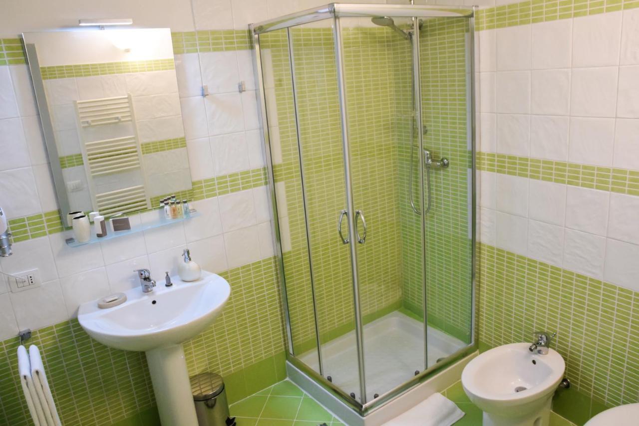 Ferrante D'Aragona Rooms Lecce Zewnętrze zdjęcie