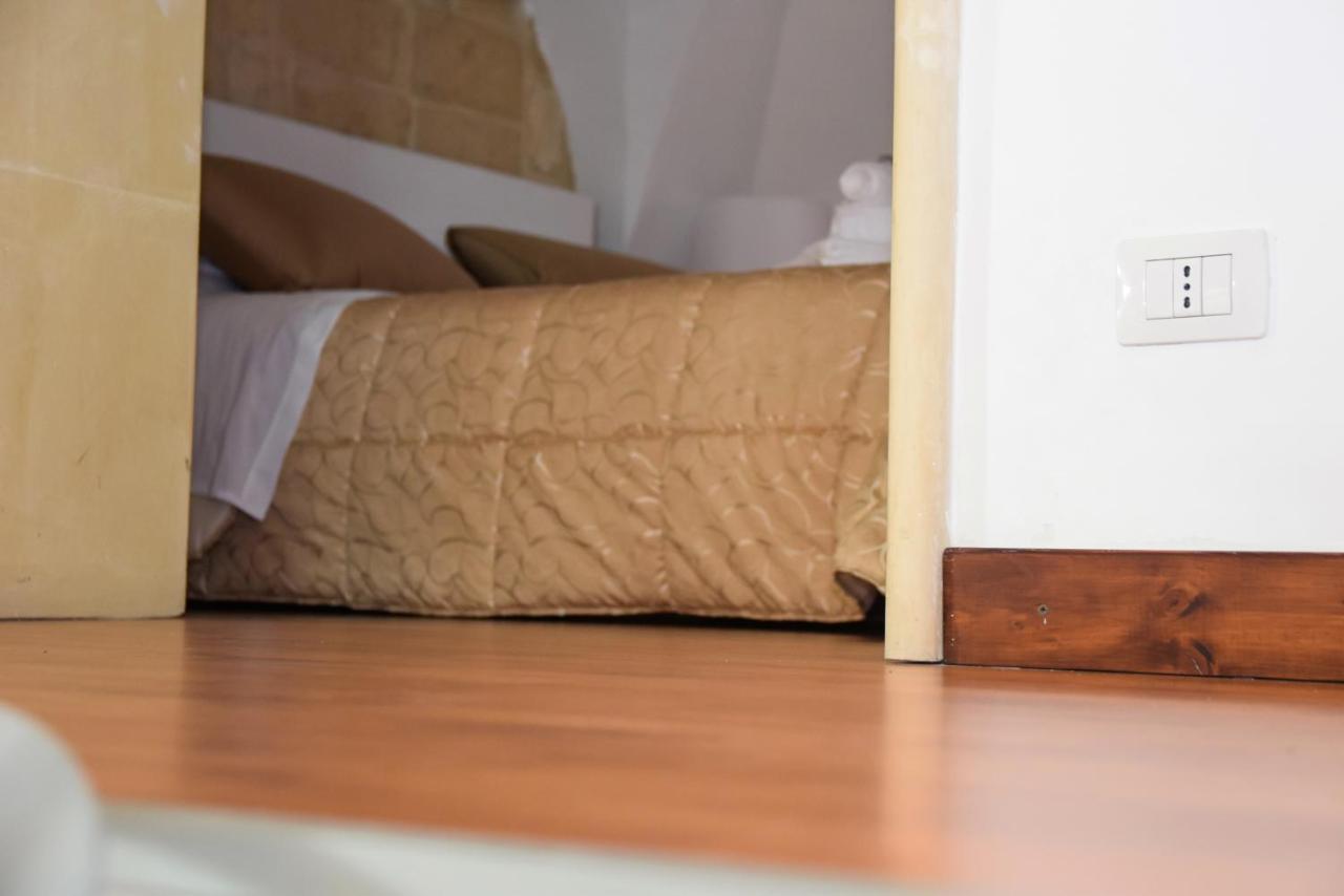 Ferrante D'Aragona Rooms Lecce Zewnętrze zdjęcie