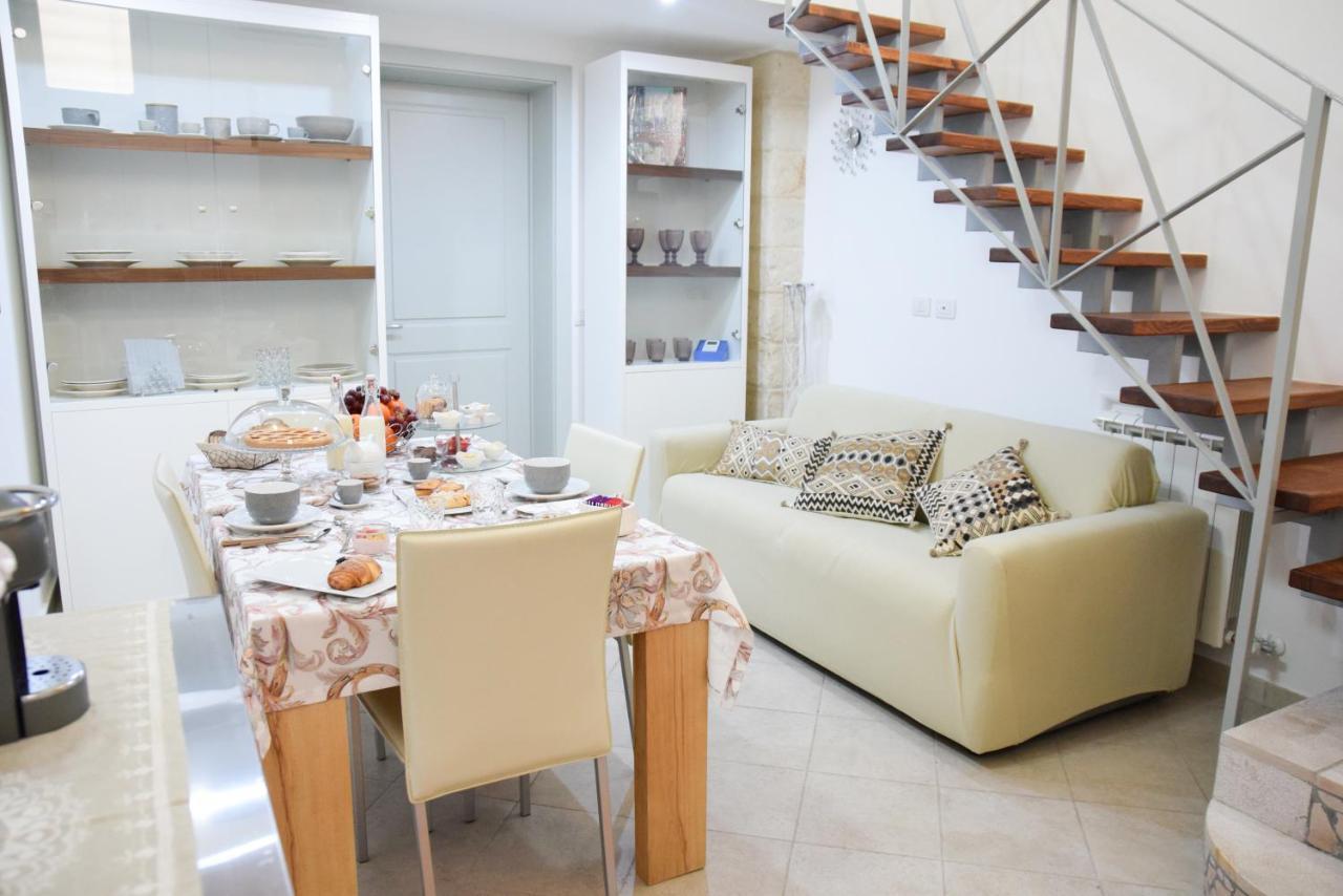Ferrante D'Aragona Rooms Lecce Zewnętrze zdjęcie